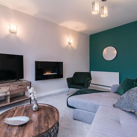 Immaculate 3 Bed House - Stunning Balcony Views Apartment Matlock  Exterior foto