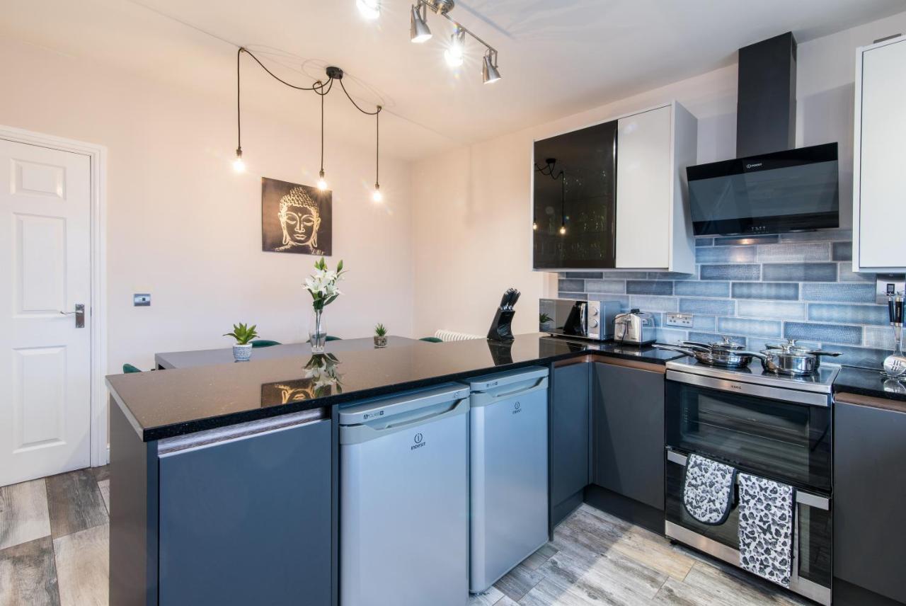 Immaculate 3 Bed House - Stunning Balcony Views Apartment Matlock  Exterior foto