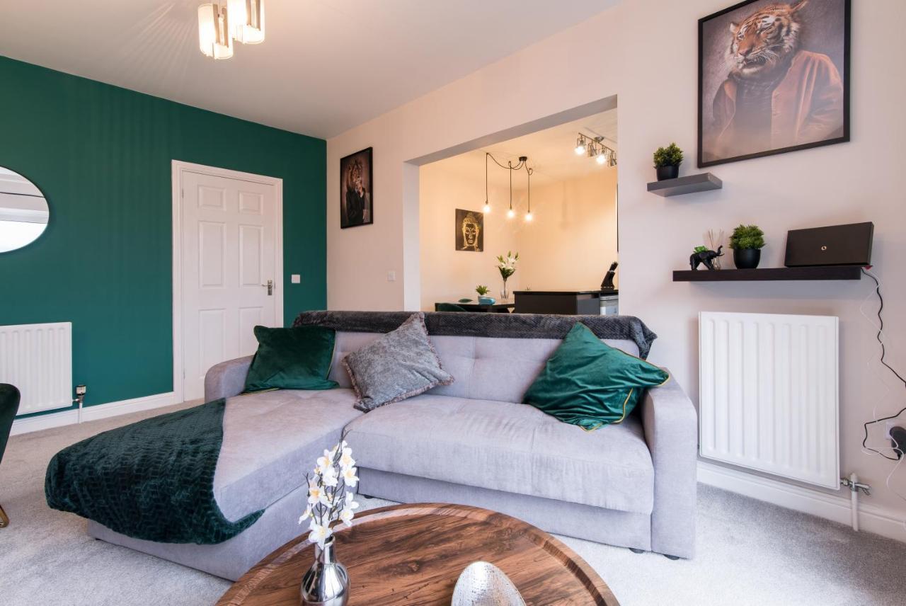 Immaculate 3 Bed House - Stunning Balcony Views Apartment Matlock  Exterior foto