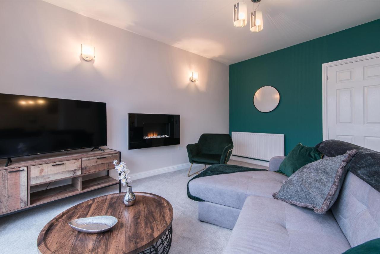 Immaculate 3 Bed House - Stunning Balcony Views Apartment Matlock  Exterior foto