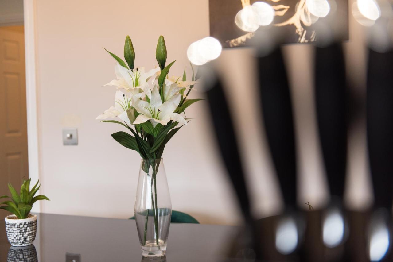 Immaculate 3 Bed House - Stunning Balcony Views Apartment Matlock  Exterior foto